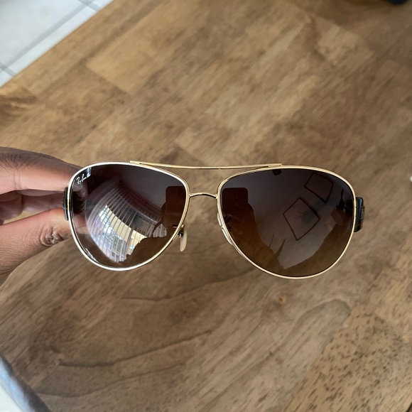 Ray-Ban Gold and Brown Aviator Glasses with Gradient Lenses - Picture 7 of 7